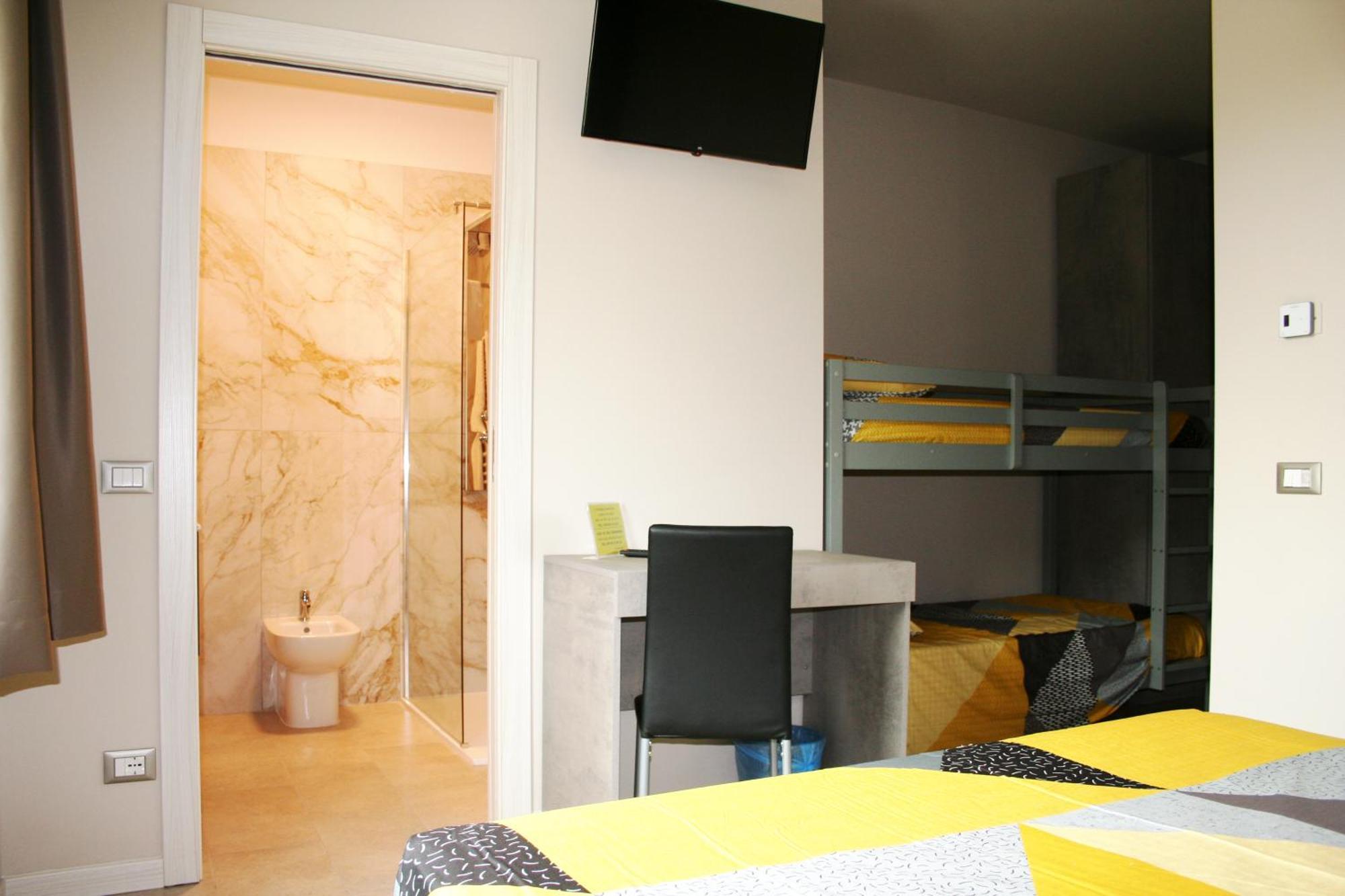 Foresteria Diamond Villa Pedergnano 外观 照片
